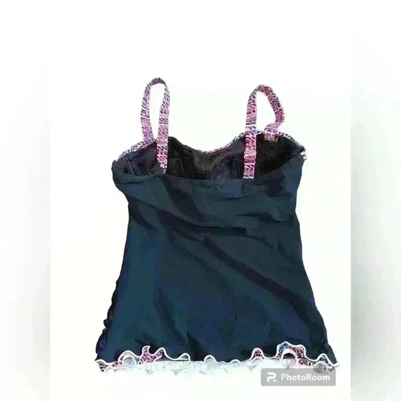 NWOT -PROFILE BY GOTTEX PRETTY WILD D-CUP SHIRRED UNDERWIRE TANKINI TOP
$108 - Picture 5 of 6